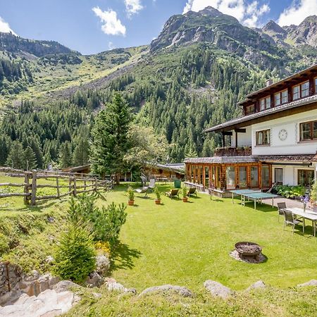 Landhaus Edelweiss ザンクト・レオンハルト・イム・ピッツタール エクステリア 写真