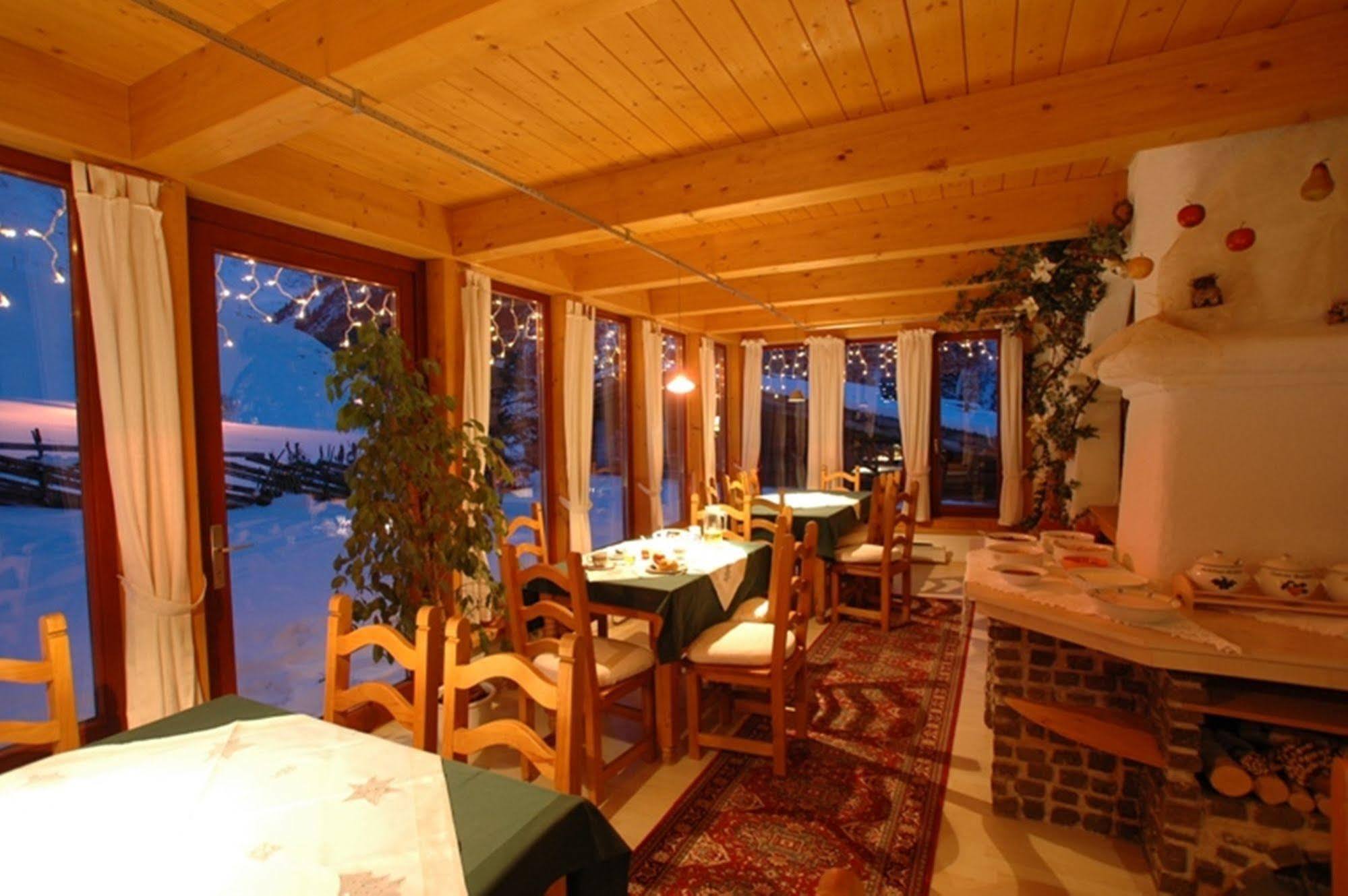 Landhaus Edelweiss ザンクト・レオンハルト・イム・ピッツタール エクステリア 写真